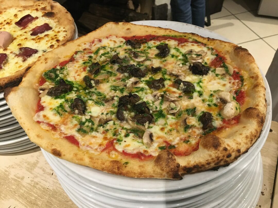 Ajout d'une nouvelle pizza à notre carte : la Lumaca